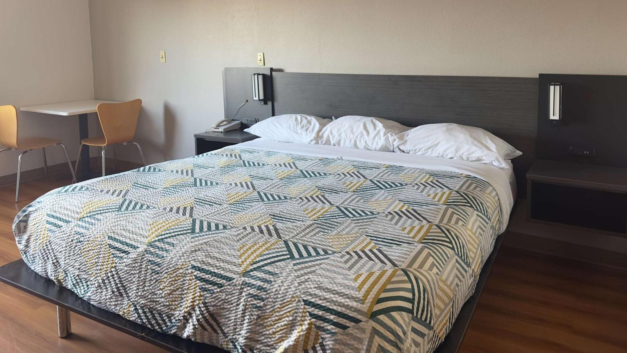 Motel 6-Waterloo, Ia Εξωτερικό φωτογραφία