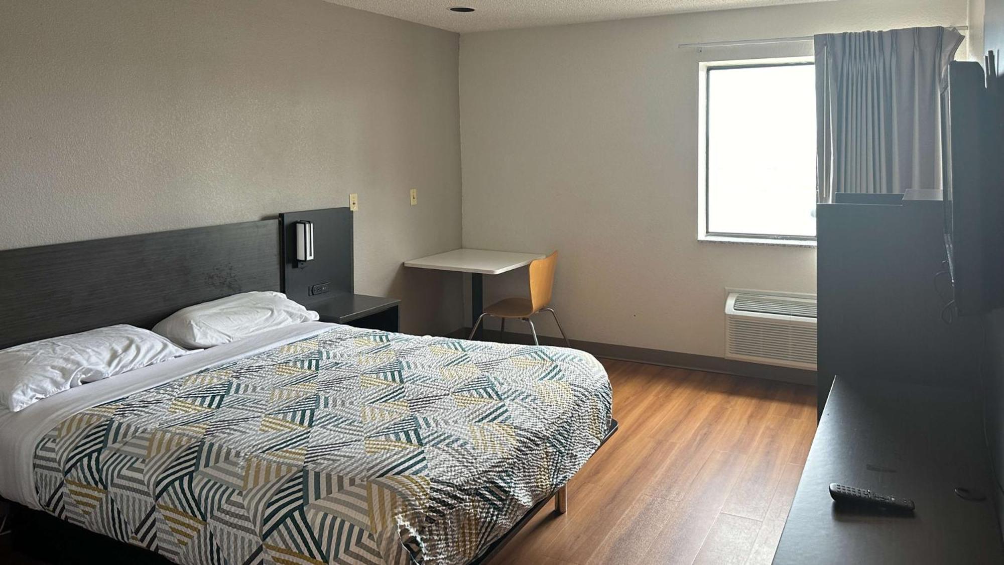 Motel 6-Waterloo, Ia Εξωτερικό φωτογραφία