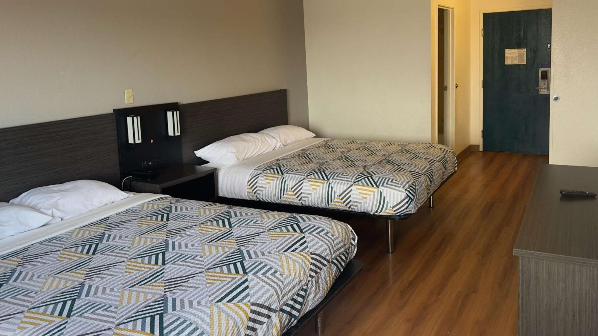Motel 6-Waterloo, Ia Εξωτερικό φωτογραφία