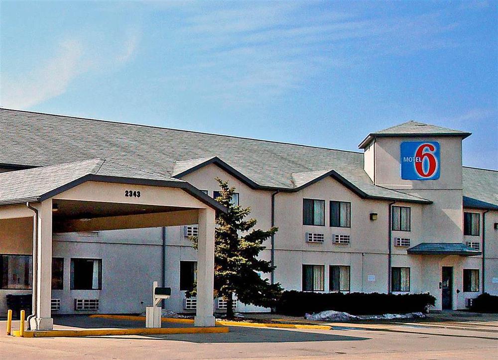 Motel 6-Waterloo, Ia Εξωτερικό φωτογραφία